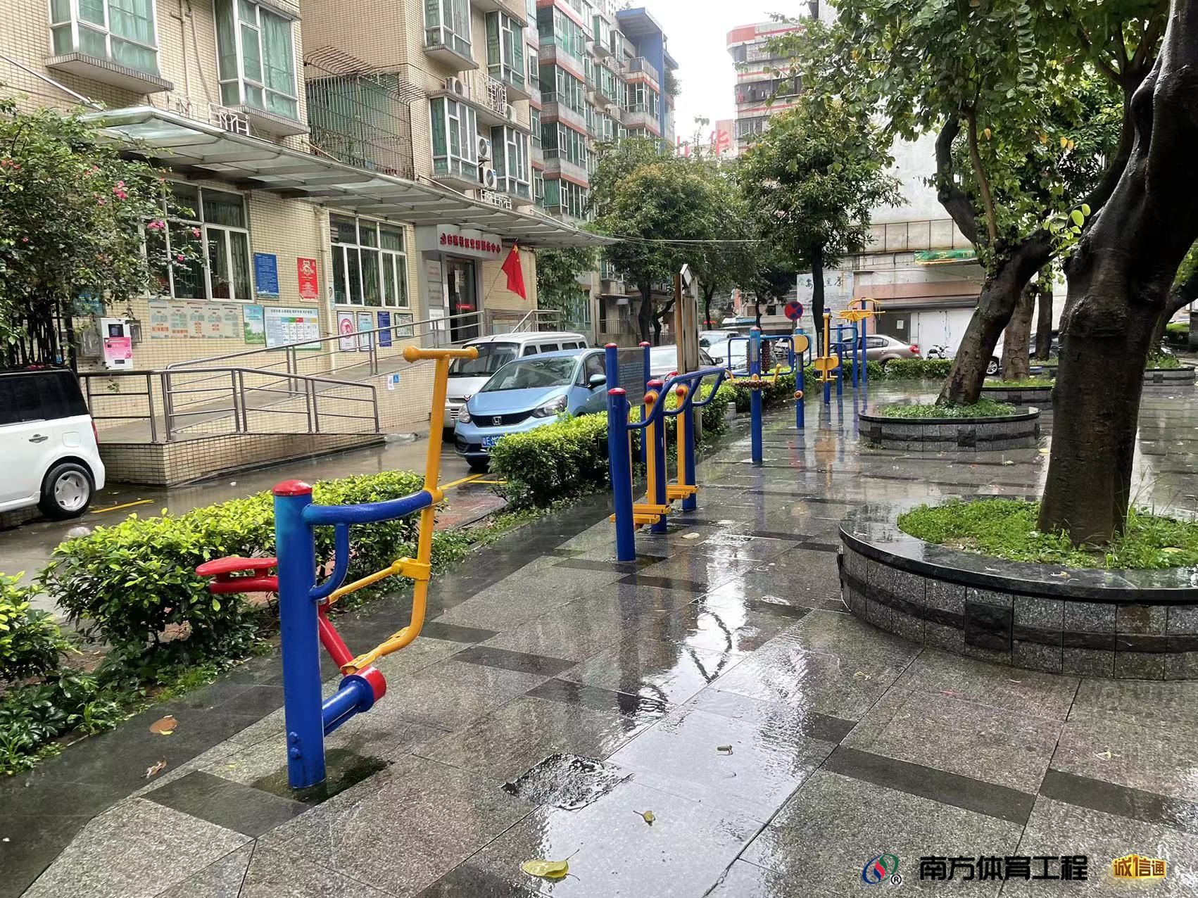 广东省佛山市禅城区祖庙街道白燕社区居委会佛山市禅城区祖庙街道白燕社区居委会门前小公园篮球架